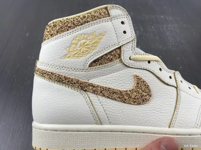 FD8631-100 OG Air Craft 1 High Jordan 0520